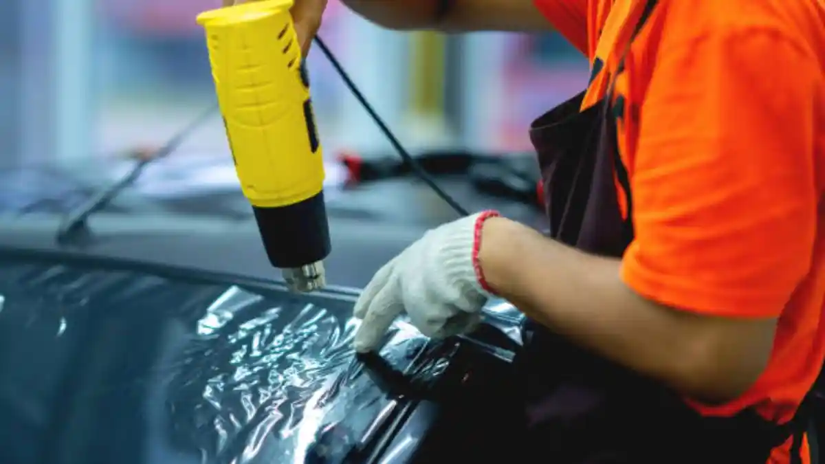 Autó fólia eltávolítás és auto folia leszedes szolgáltatás Budapest